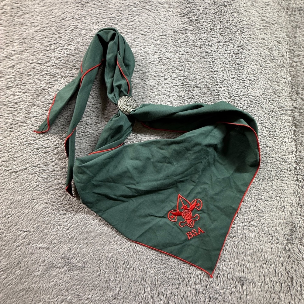 Boy Scouts BSA Green Neckerchief Red Embroidered Logo Metal Slide Scarf
